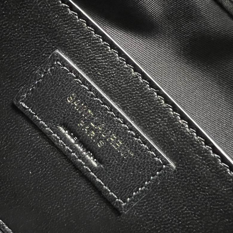 776611 21X15X6cm YG 7