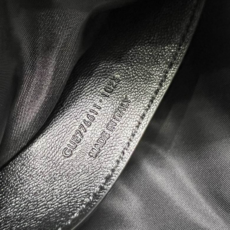 776611 21X15X6cm YG 8