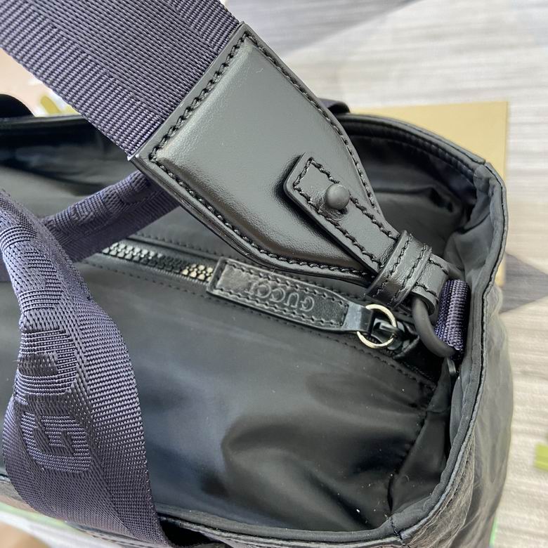 779816 37X39X14cm MP 10