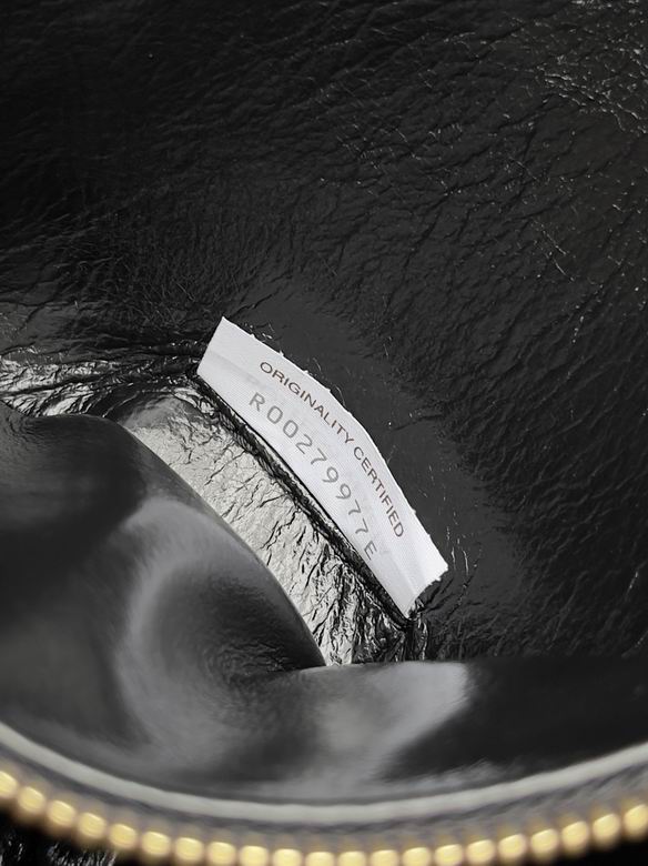 785797 25X18X5.5cm YG 4色 25