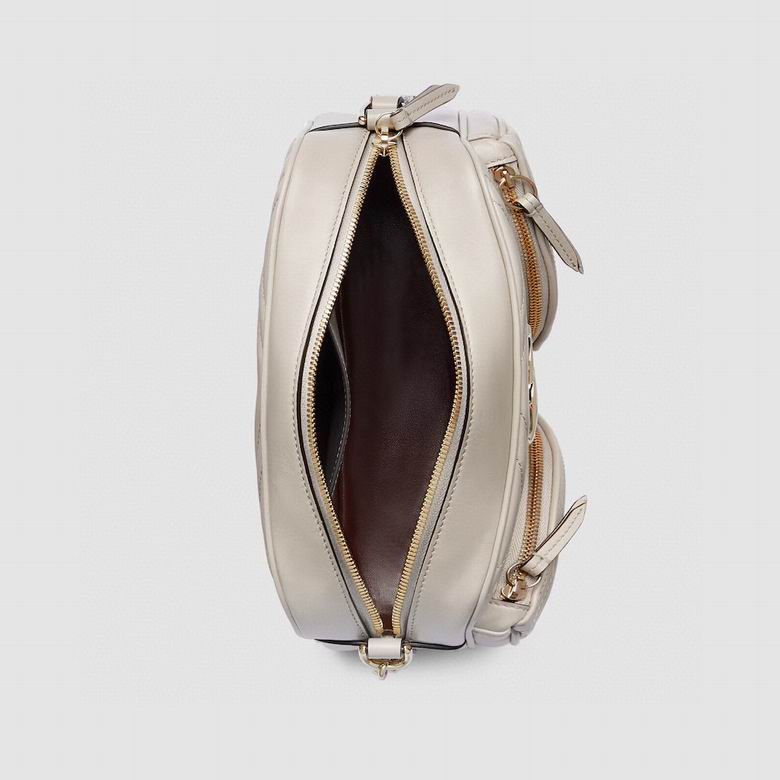 798715 24.5X15X9cm MP 5