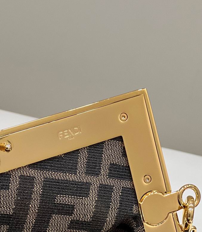 80043 26X9.5X18cm H 6色 32