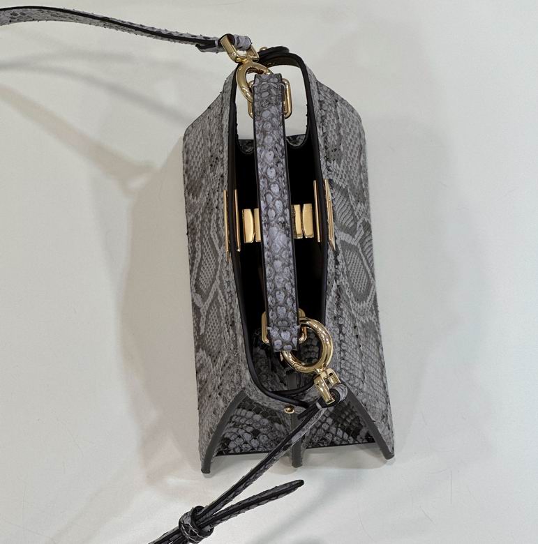 80062A 21X11X16cm H 4色 25