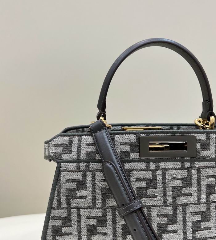 80106L 33.5X13.5X24.5cm H 2色 4