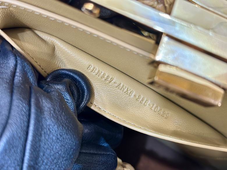 80169M 27X11X20cm H 3色 25