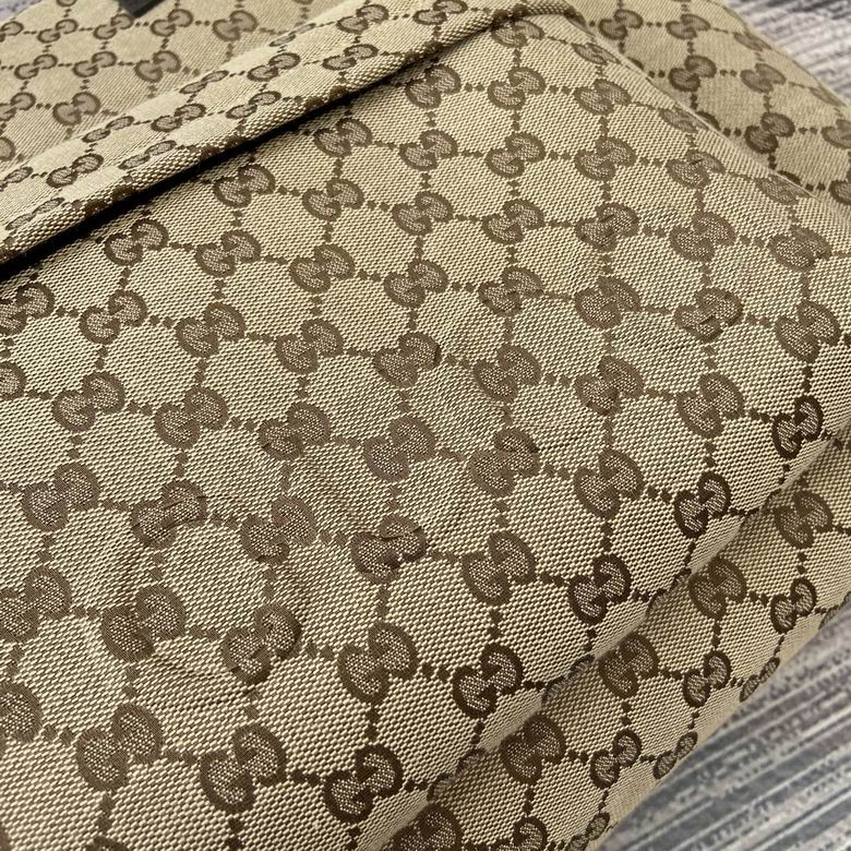 802166 45X32X15cm MP 4