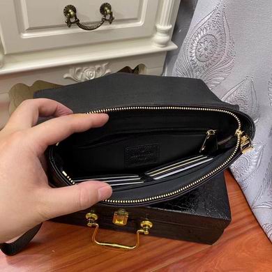 8061 28X17X5cm WP (8)