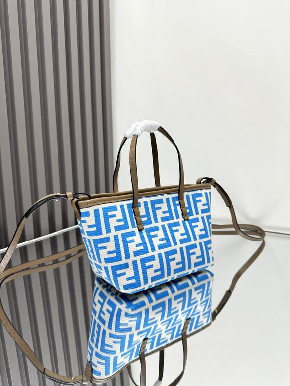 8100 23X19.5X15cm H 2色 1