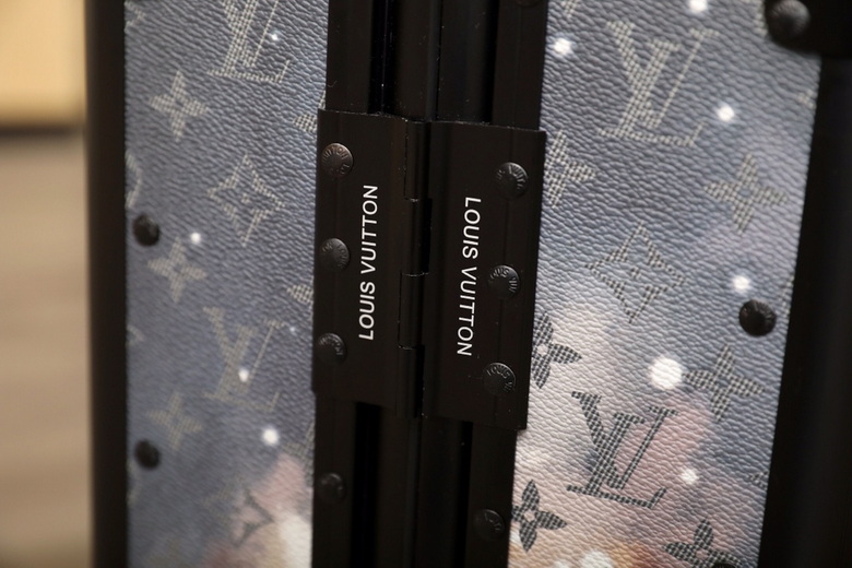 821007 37X21X57cm LX (5)