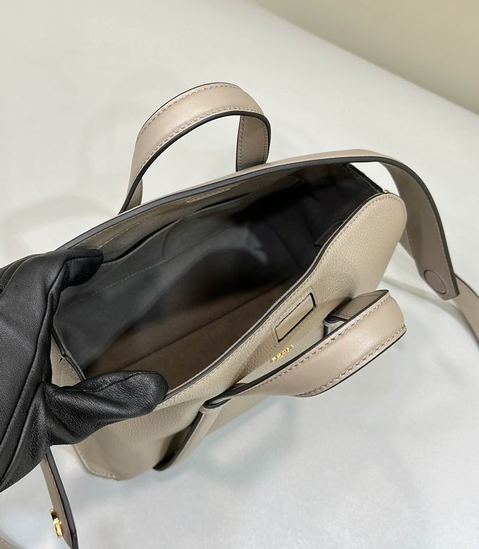 8627A 27.5X16X17cm H 3色 17