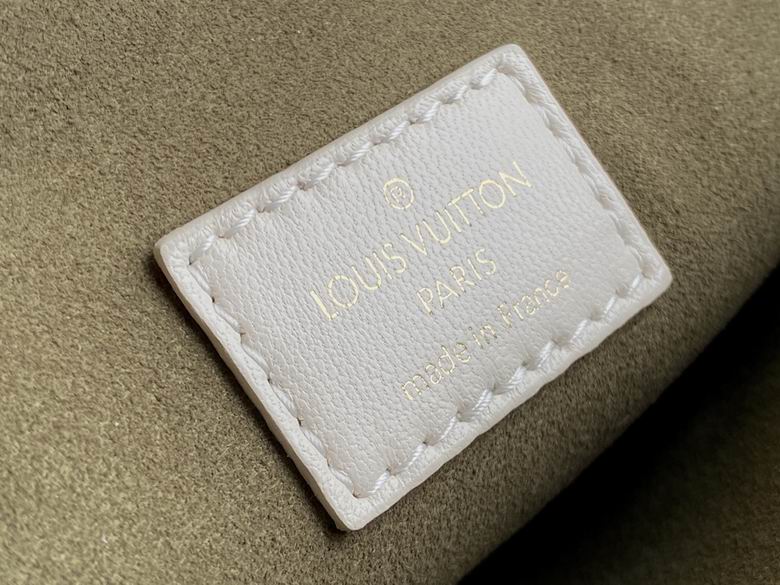 AFM57793 26 x 20 x 12 (7)