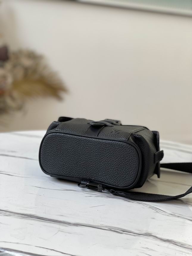 AFM58495 14 x 19.5 x 5 (3)