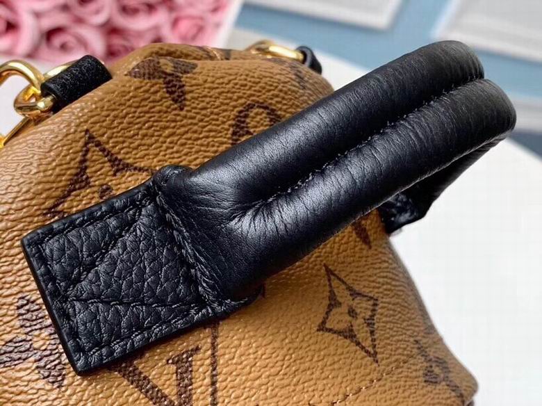 AKM42411 15×22×9 (9)