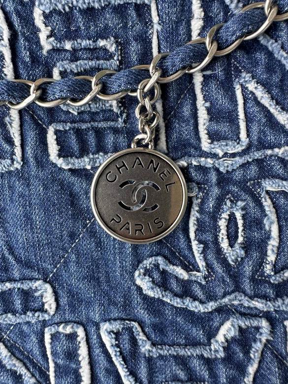 AS3261 39X42X8cm BL 3