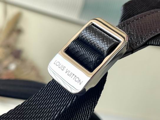 Adrian M30857 31x39x14cm gf (5)