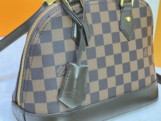 Alma BB M53152 23.5x17.5x11.5cm cs (16)