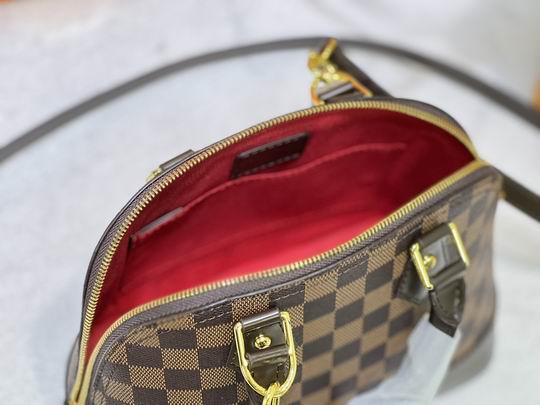 Alma BB M53152 23.5x17.5x11.5cm cs (18)