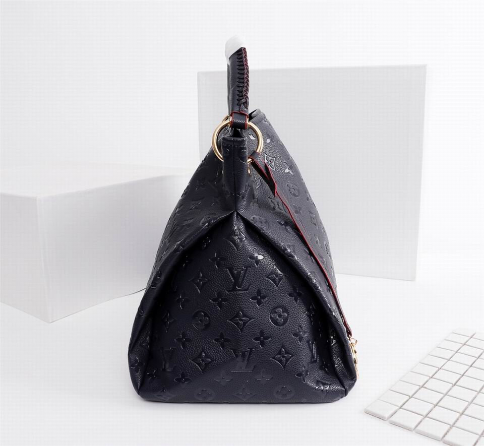 Artsy M40249 46x32x24 wg (4)