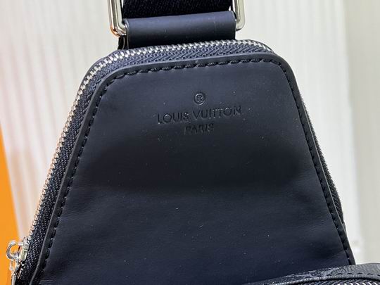 Avenue M46344 20x31x10cm cs (16)