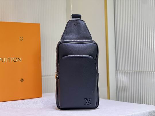 Avenue M46344 20x31x10cm cs (2)