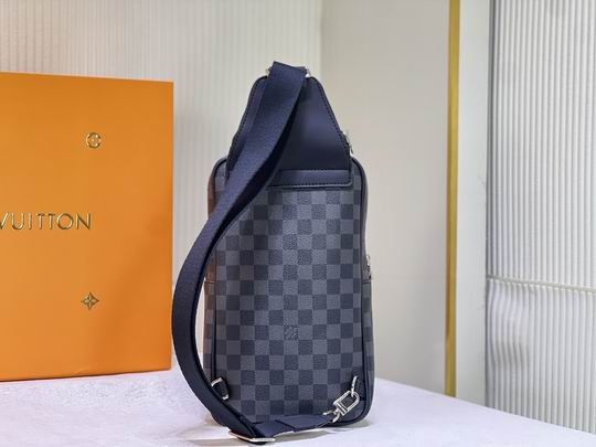 Avenue M46344 20x31x10cm cs (20)