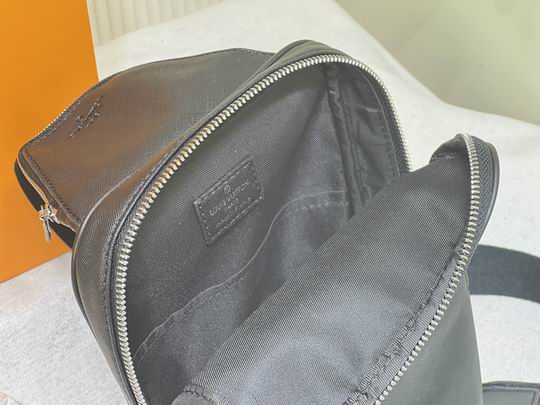 Avenue M46344 20x31x10cm cs (9)