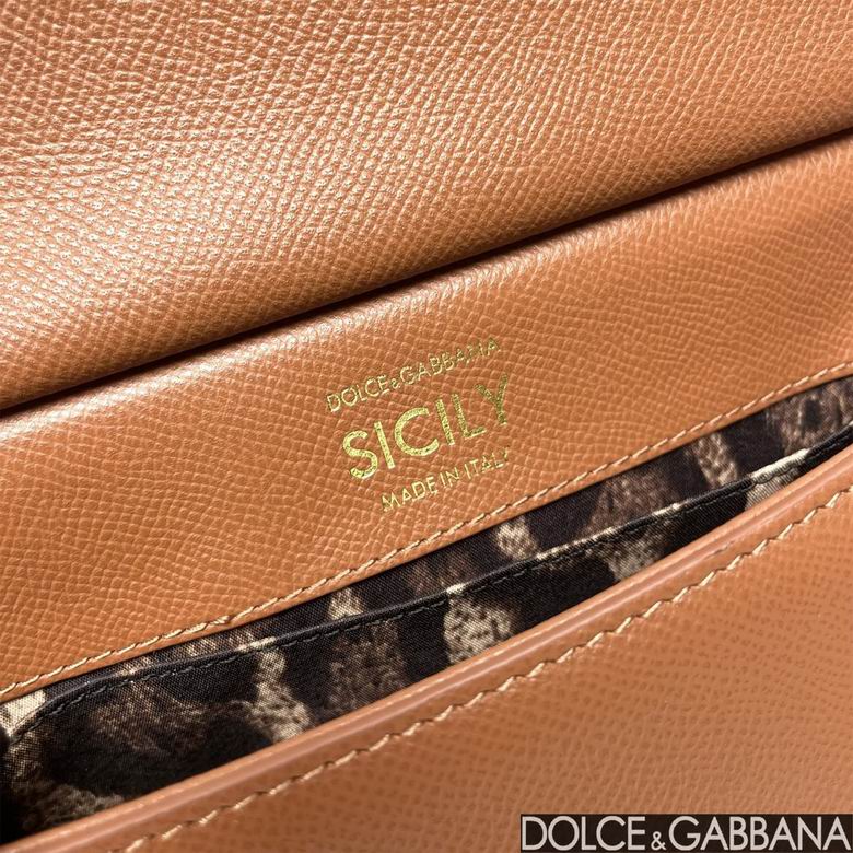 BB6111 11X18X6cm BG 16色 105