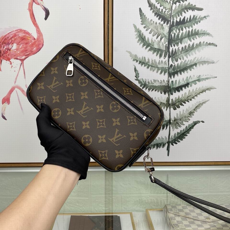 BLM42838 25.0x 15.5x 6.5 (5)