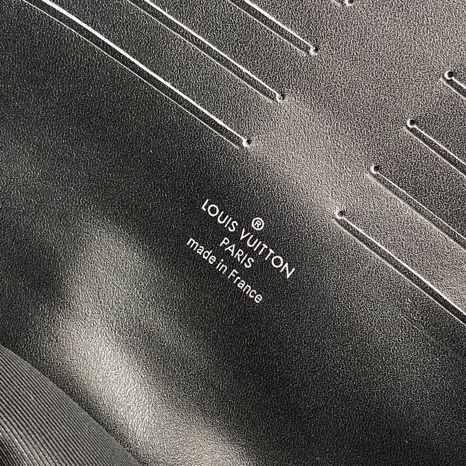 BLM51726 25.0x 15.5x 6.5 (2)