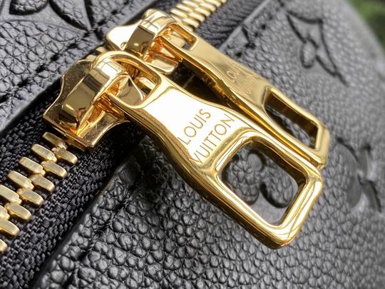 Basketball M57972 24x45x19cm gf (7)