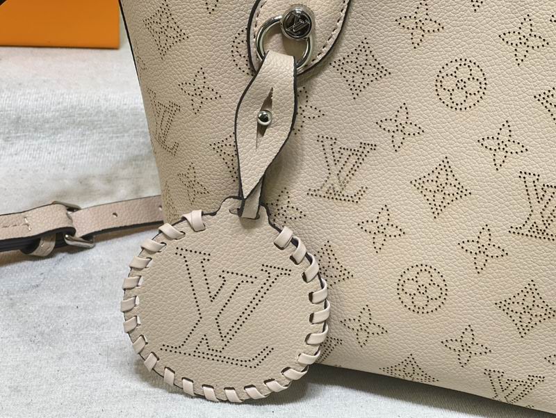 Blossom M21849 20x20x12.5cm ss (17)