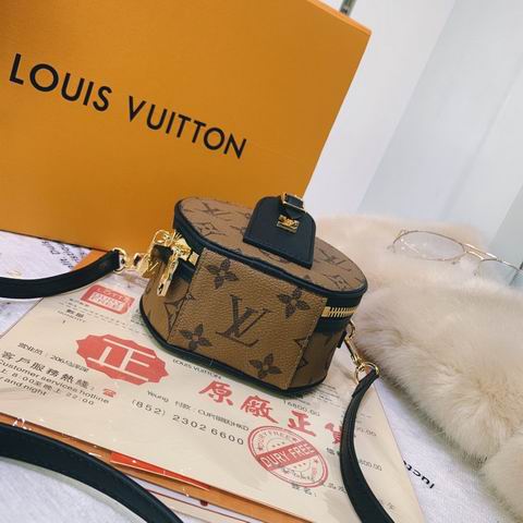 Boite Chapeau M44699 M68276 ss (13)