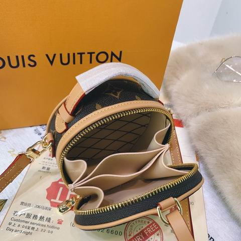 Boite Chapeau M44699 M68276 ss (5)