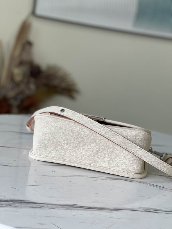 Buci M59457 24.5x15.5x9 cm gf (4)