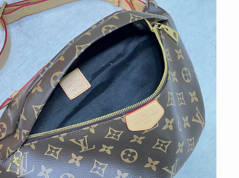 Bumbag M43644老花 白格 37x14x13cm ss (18)