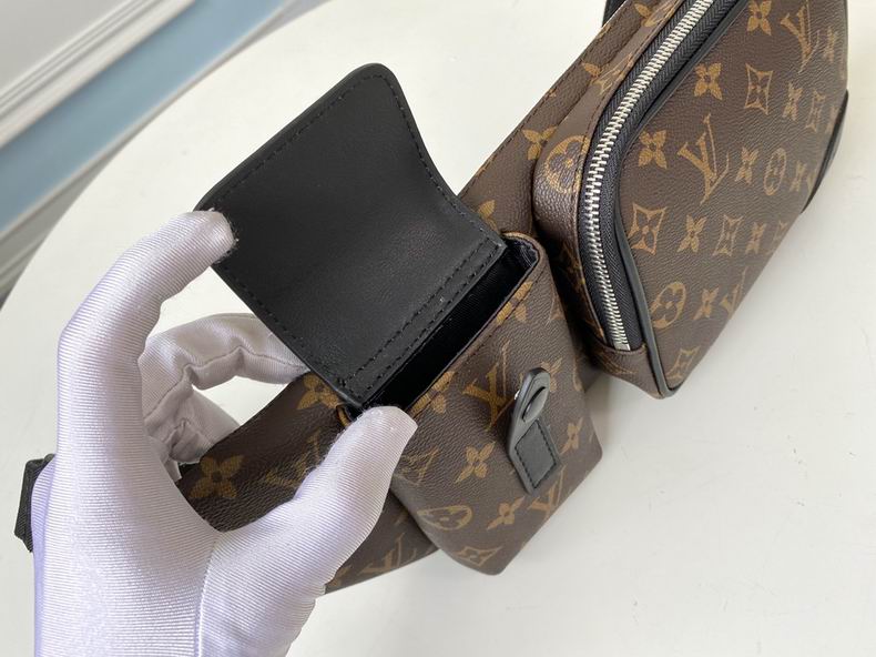 Bumbag M45337 50x15.5x4cm gf (5)