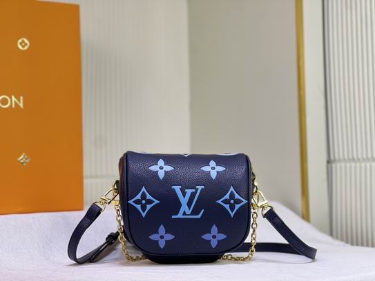 Bumbag M82208 17x12x9.5cm ss (3)