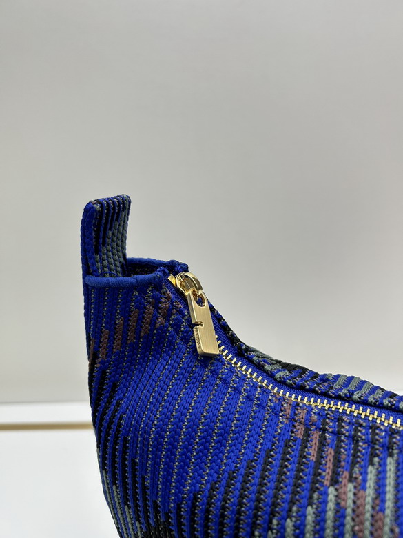 Bur 8421 21 5x10 5x23cm jj1_6