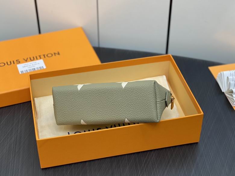 By the Pool M82493 17x12x6cm gf (3)