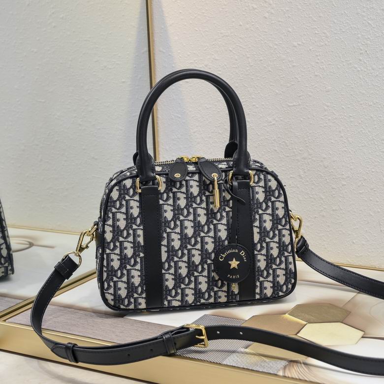 CD-1340 25X16X9.5cm XM 0