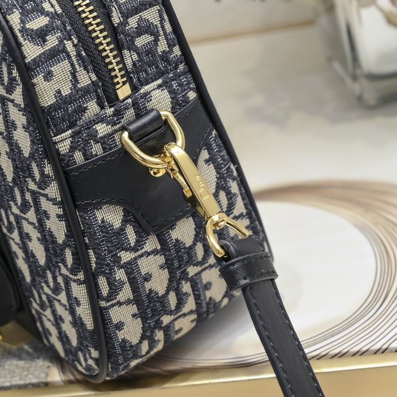 CD-1340 25X16X9.5cm XM 5