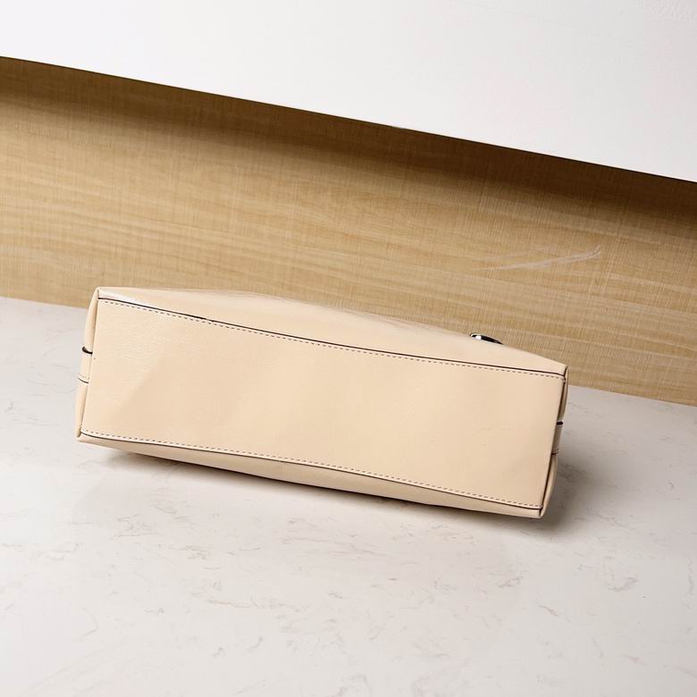 CR652 30X22X11cm AZ 3色 6