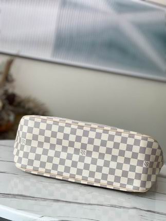 Calvi M50156 41x33x15 AF (30)