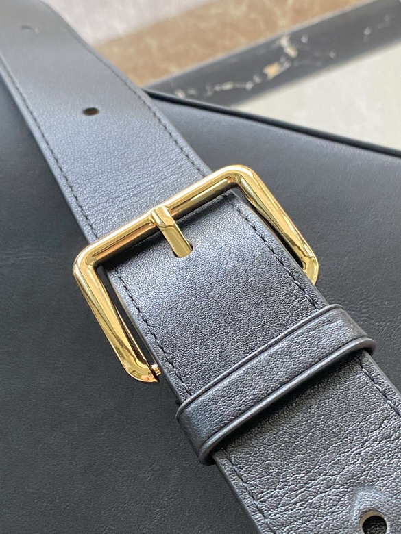 Cap M24607 38x23x16cm gf_7