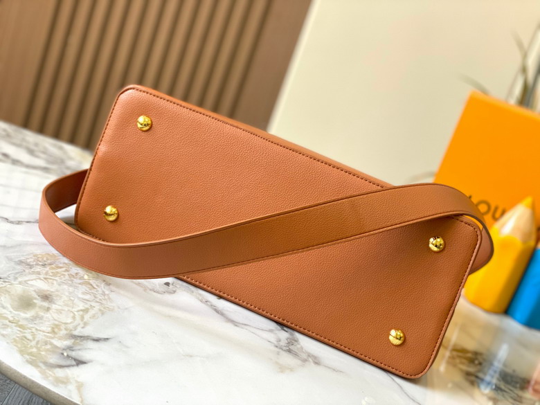 Cap M24607 38x23x16cm ss1_4