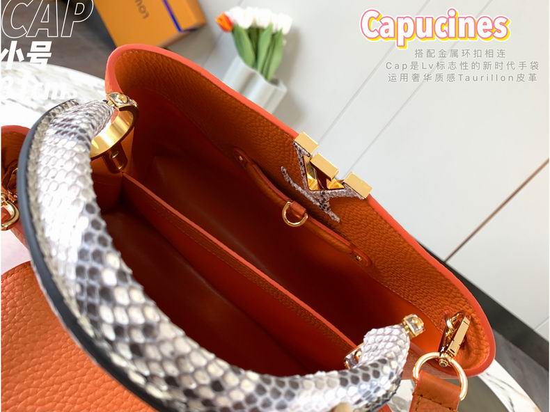 Capucines M93799 31.5x20x11 cm gf (17)