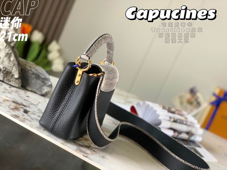 Capucines M95509 21x14x8 cm gf11 (2)