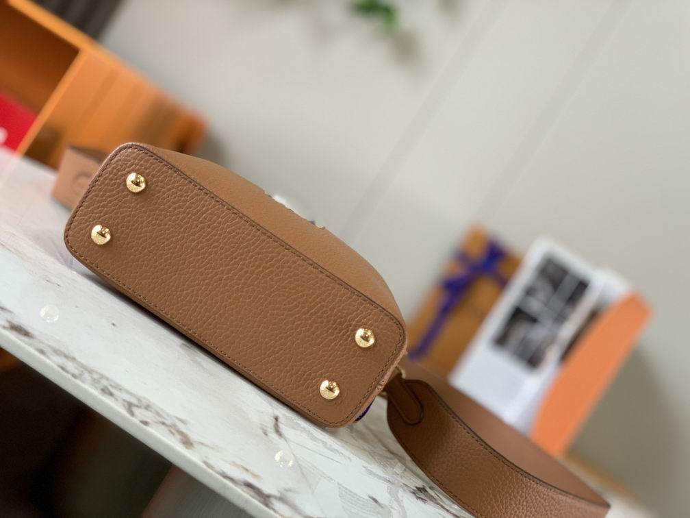 Capucines BB N80931 27x18x9cm gf (4)