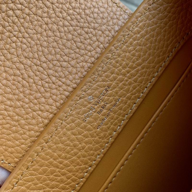 Capucines M21168 21x14x8cm gf (6)