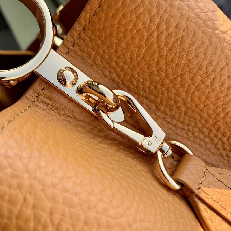 Capucines M21168 27x18x9cm gf (4)